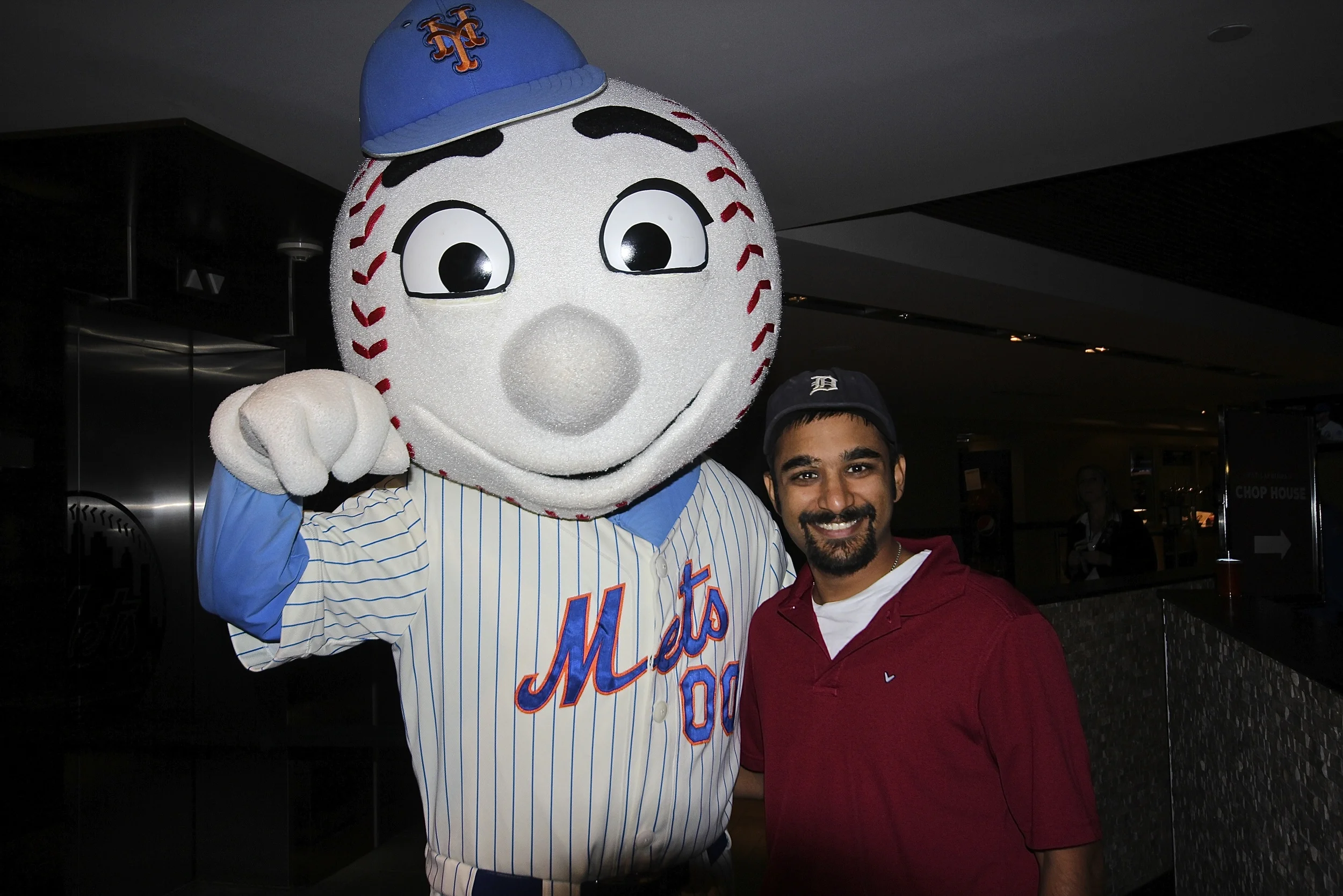 Me and Mr. Met.jpg