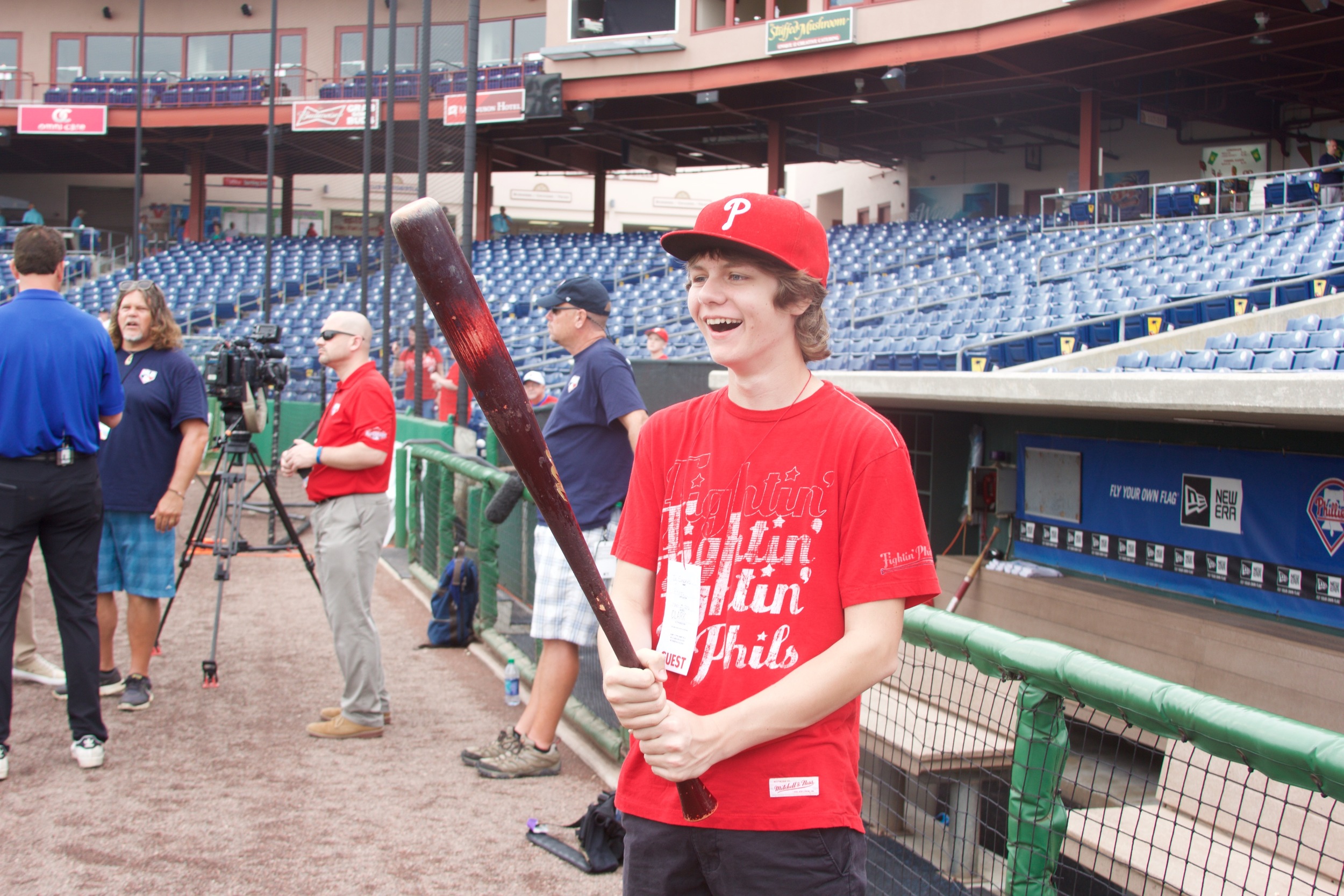  Ty holding Ryan Howard's bat 