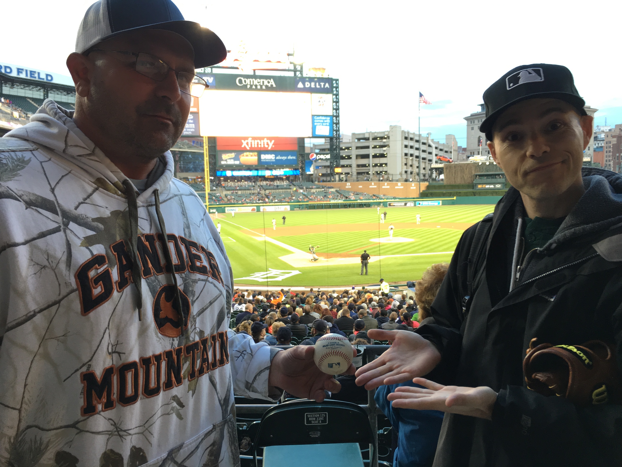 76_bill_dugan_with_the_first_foul_ball_of_the_night.JPG