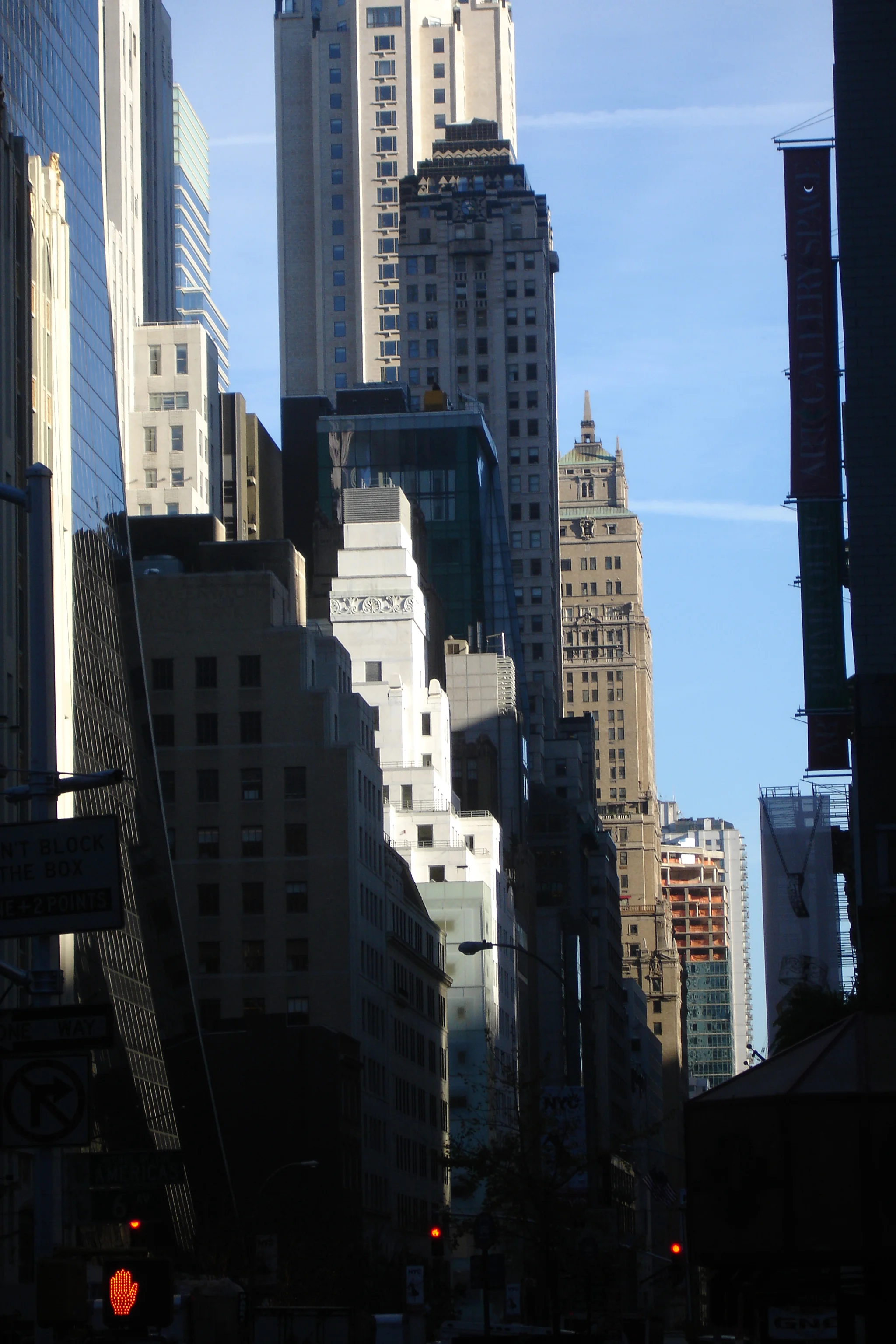 BldNYC006.JPG