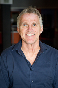 Dr. Jon Ireland Non Denominational Officiant 805-965-9283 Info@oceanhills.org