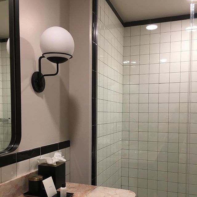 Loved the transformation @thecandlerhotel in Atlanta, touring properties and discovering Atlanta
.............
#hospitality #hospitalitydesign #bergmeyer #hospitalitydesigner #curiocollection #rosegold #lovemesomerosegold