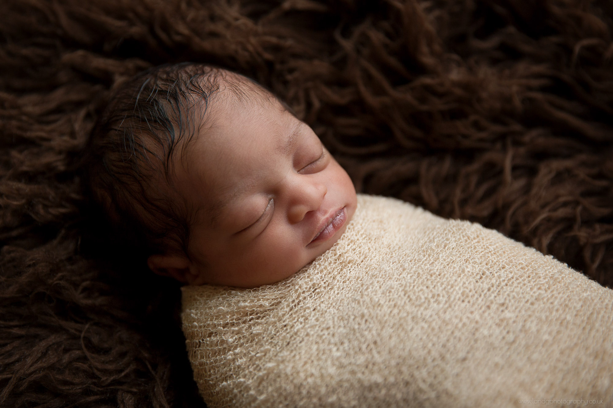 twins-newborn-photography-in-london-7.jpg