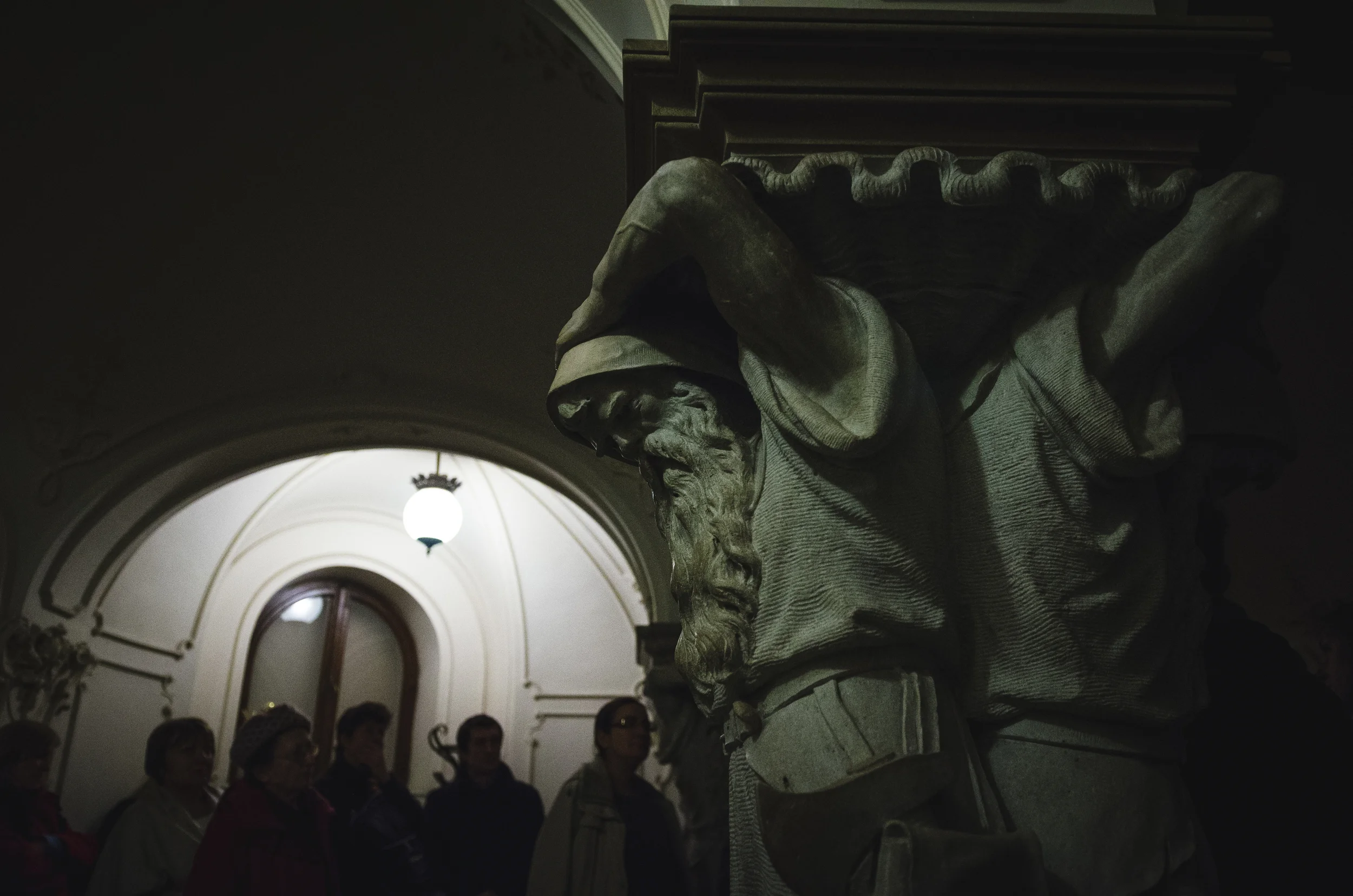 MM_Beyond_Budapest_Mágnásügyeken innen-31.jpg