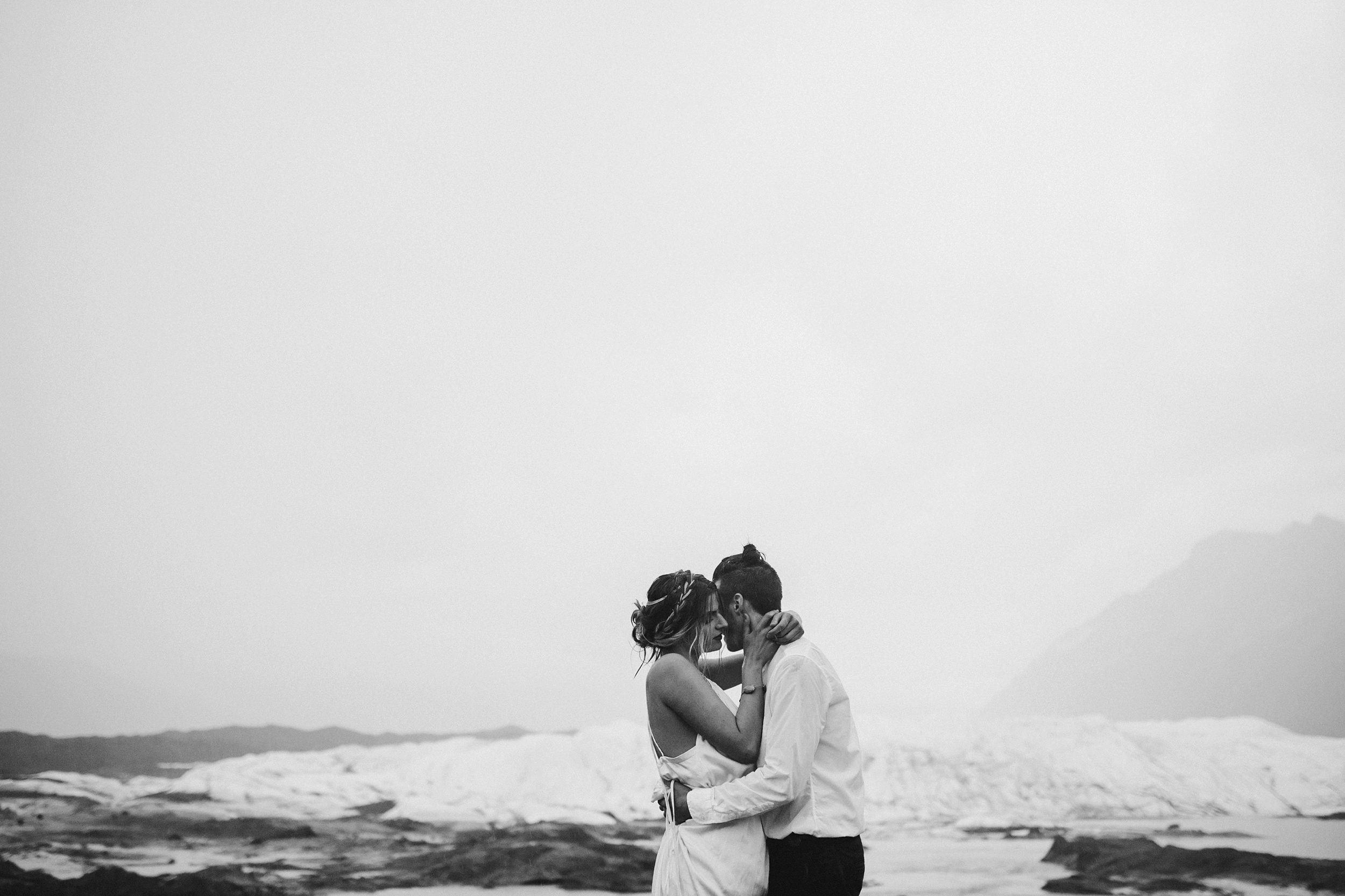 Alaska elopement photographer