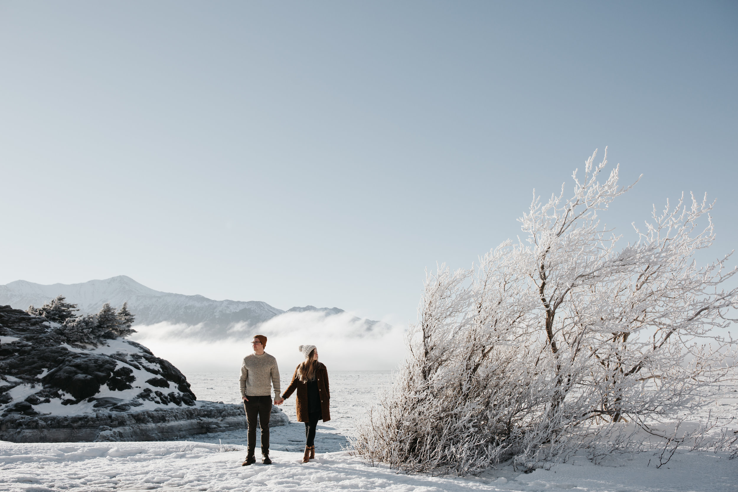  engagement photo photographer in alaska 