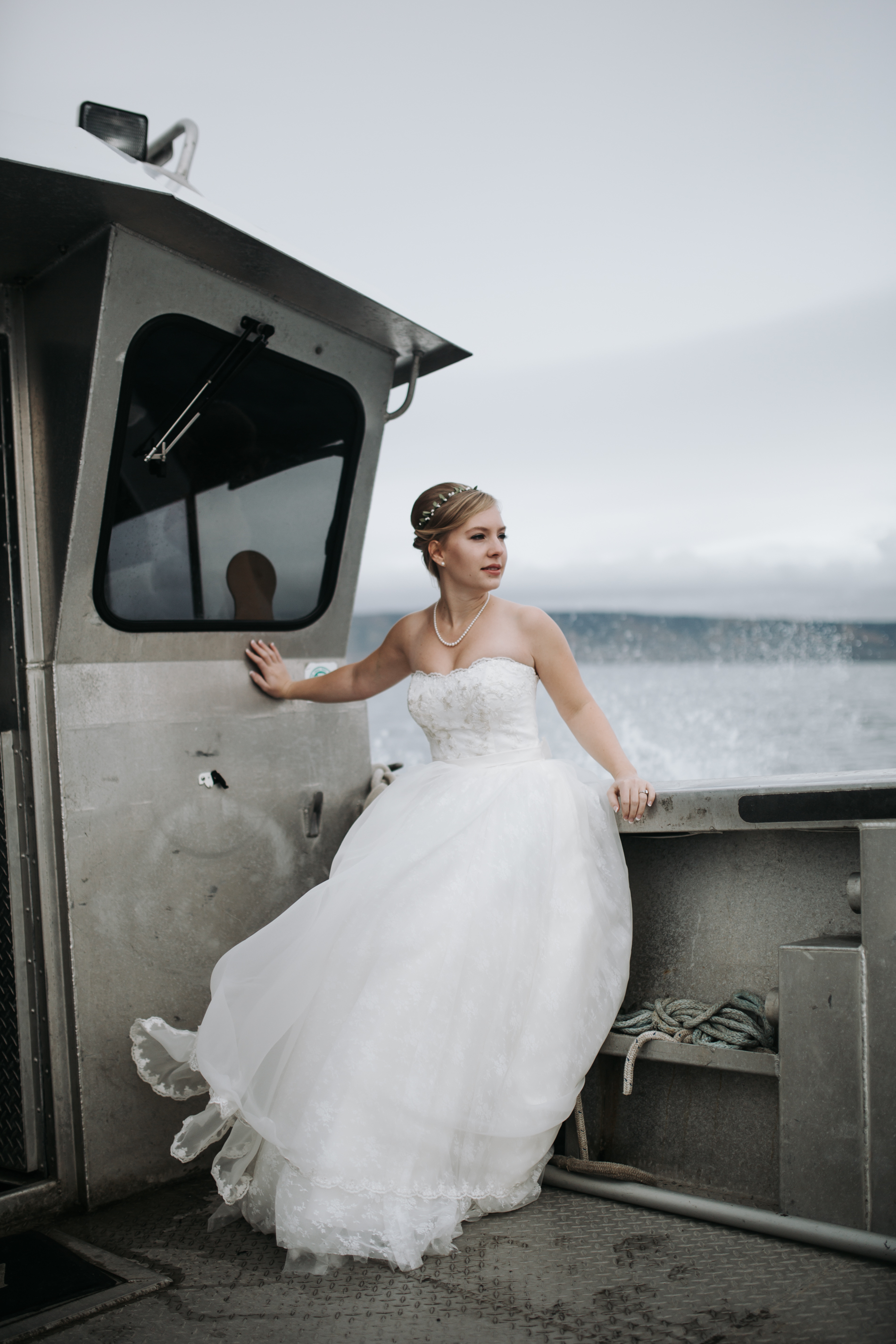  elope on a boat in alaska 