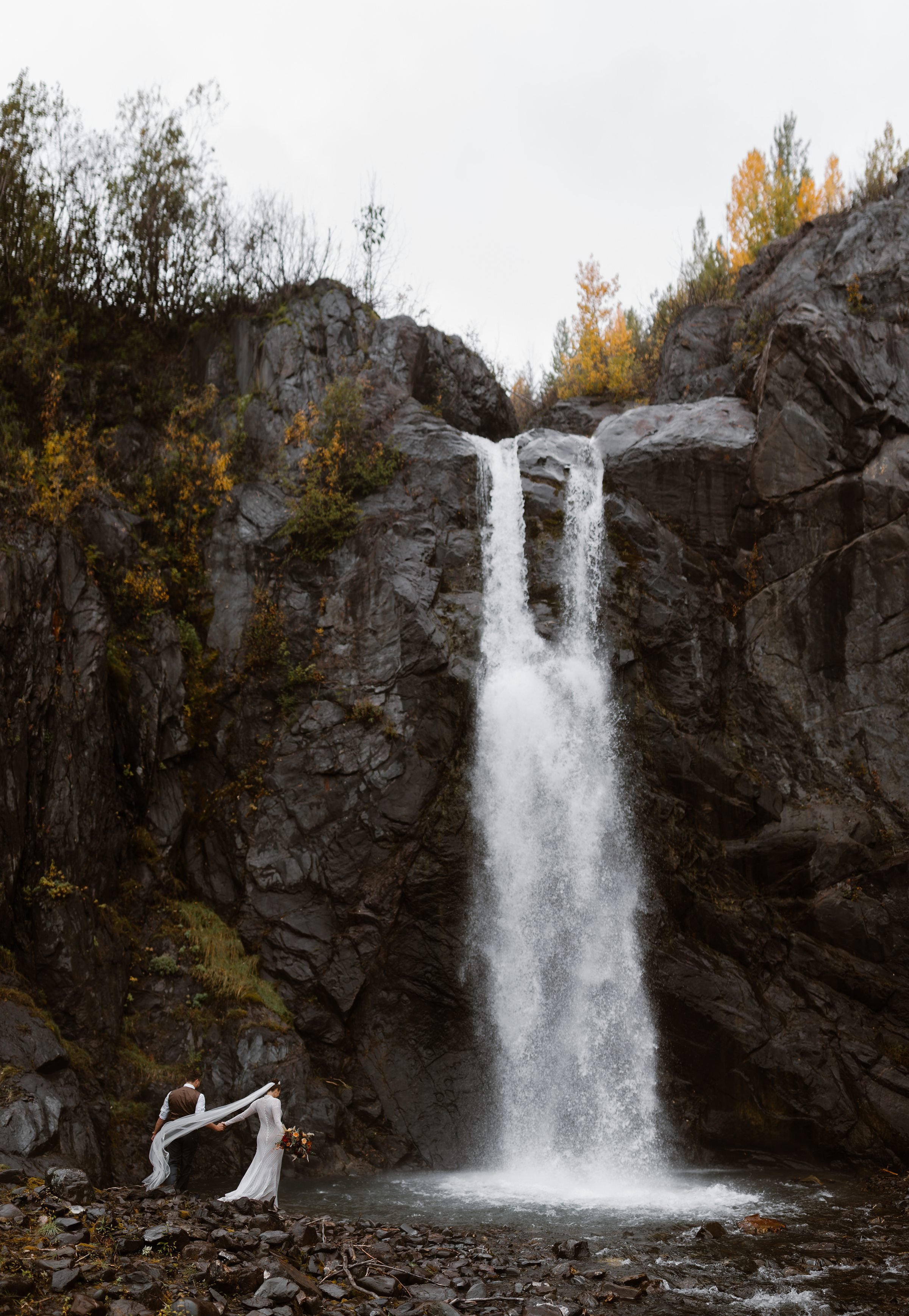  helicopter elopement by a waterfall in alaska 