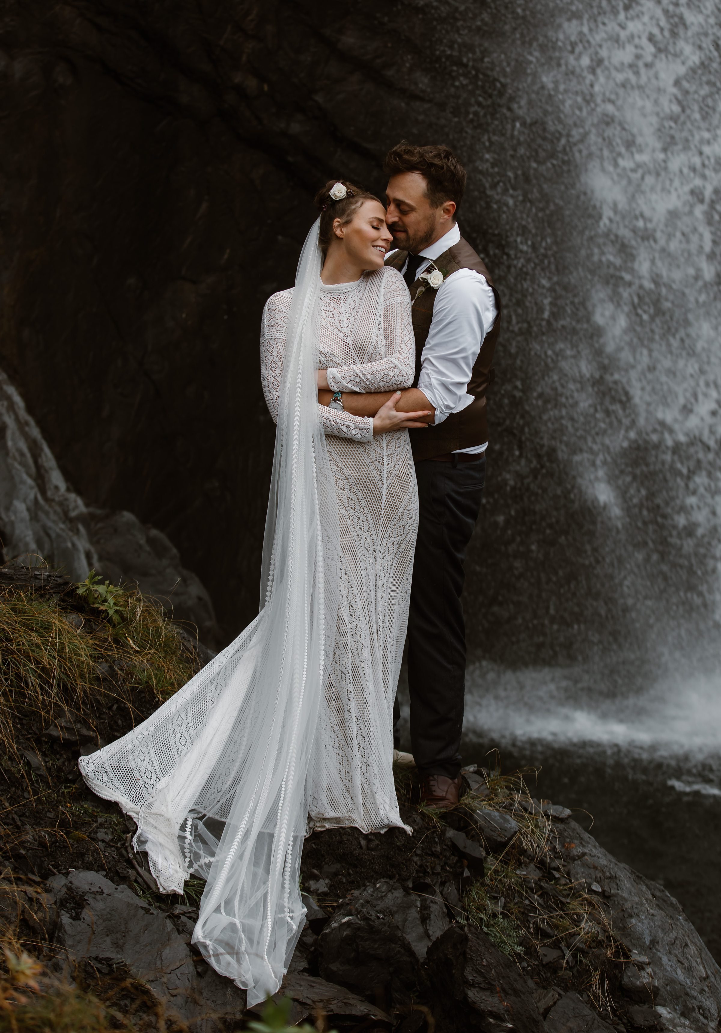  waterfall elopement in alaska 