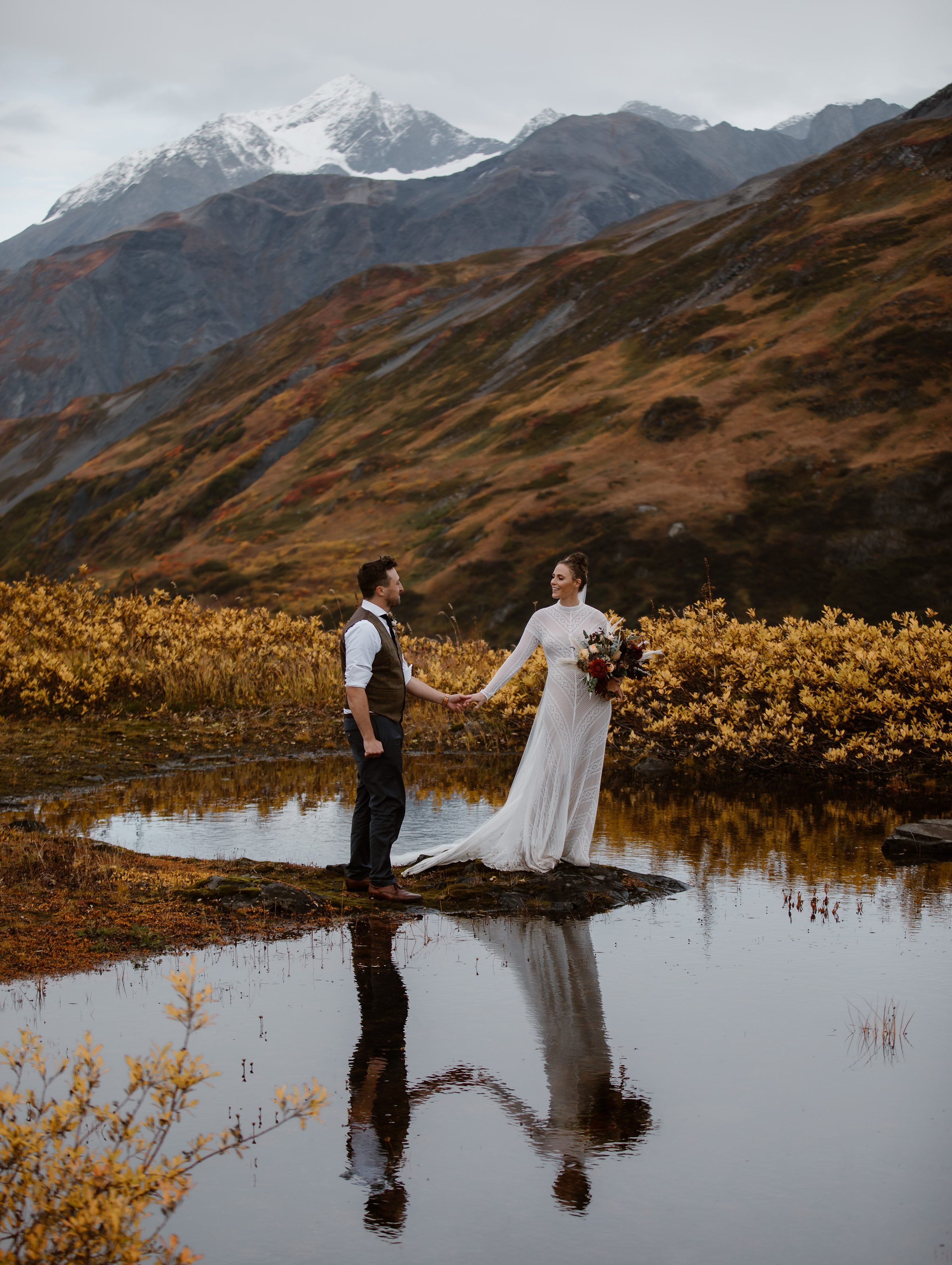  bride and groom eloping in the fall 