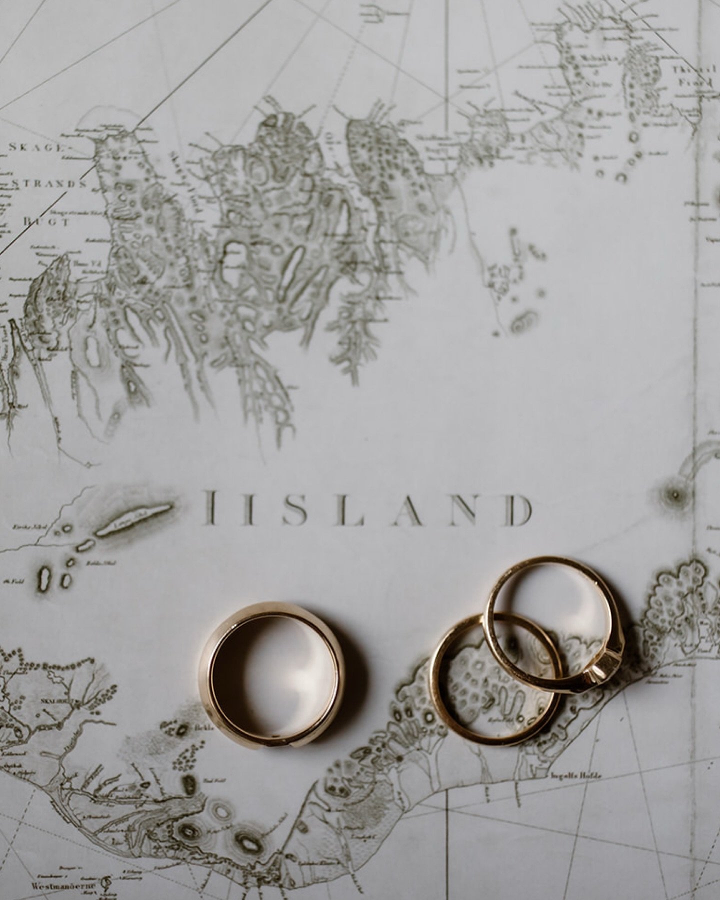 This May, I&rsquo;ll be returning to one of the most breathtaking places I&rsquo;ve ever photographed&mdash;and it has me reminiscing on James and Eva&rsquo;s elopement morning at @hotelbudir. Their day was not only filled with otherworldly landscape