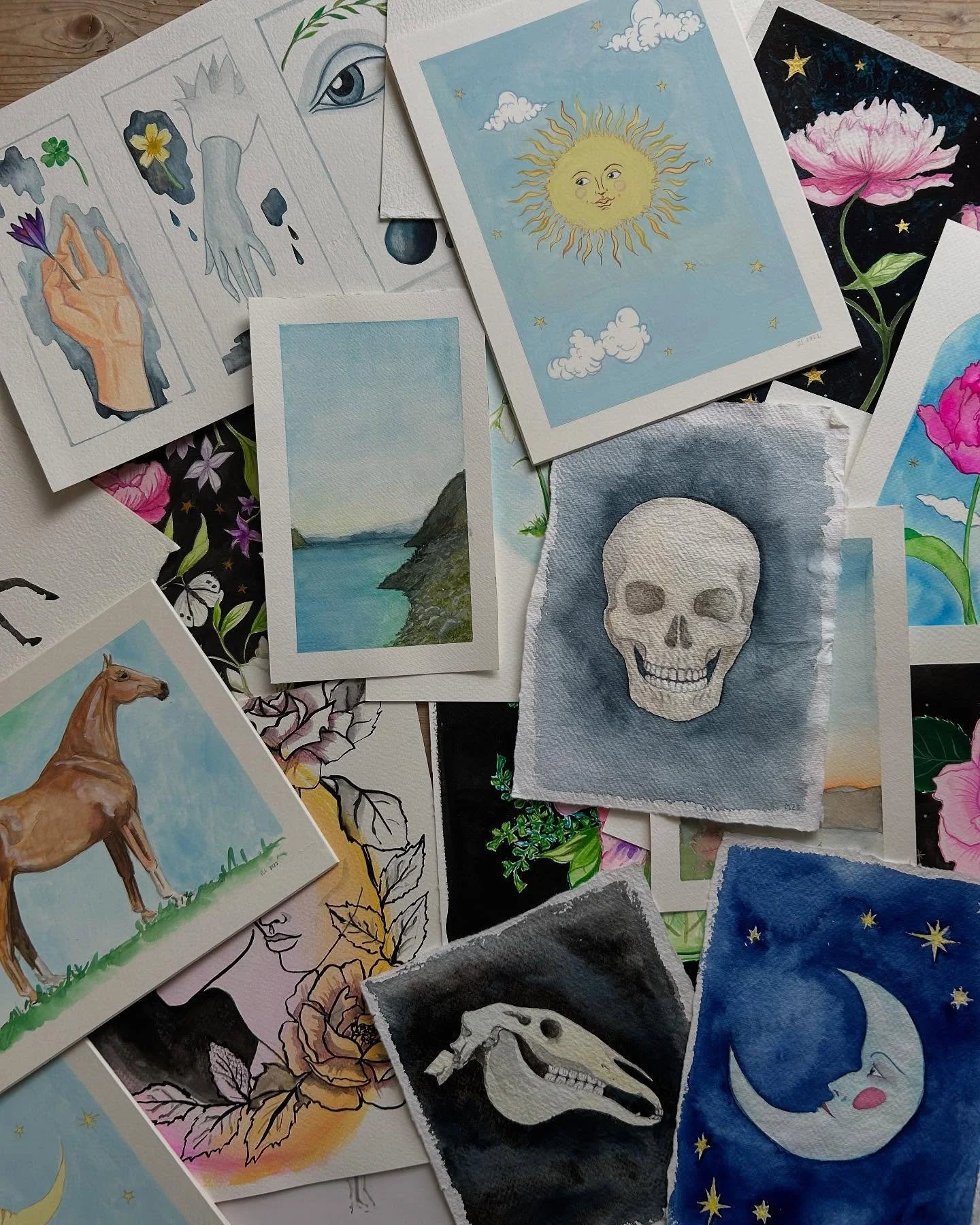 Phew, we are in the process of packing up our beloved flat to move, and I have been going through my mountains of paper&hellip; 

I&rsquo;m thinking of doing a studio sale. Would anyone be interested in buying works on paper, unframed, lots of diff s