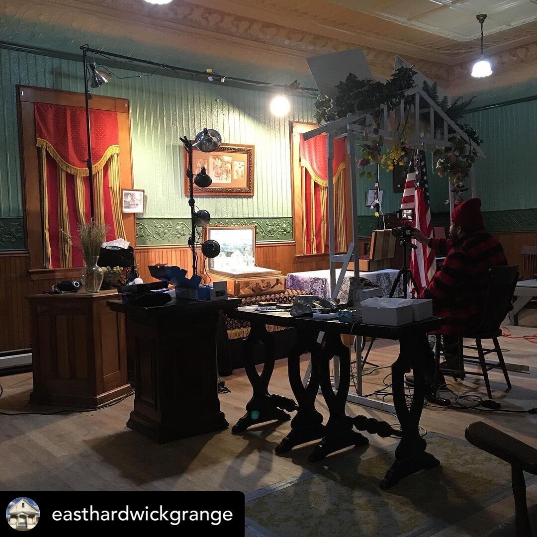 Chillin at the @easthardwickgrange in collab with @thehandandtheshadow as we make a film 🎞 of The Snowflake Man ❄️❄️❄️
.
.
WICKED THANKS GRANGERS!!! 
.
.
.
#grangehall #historicspace #vermonthistory #vermontartist #puppetryarts #snowflakebentley