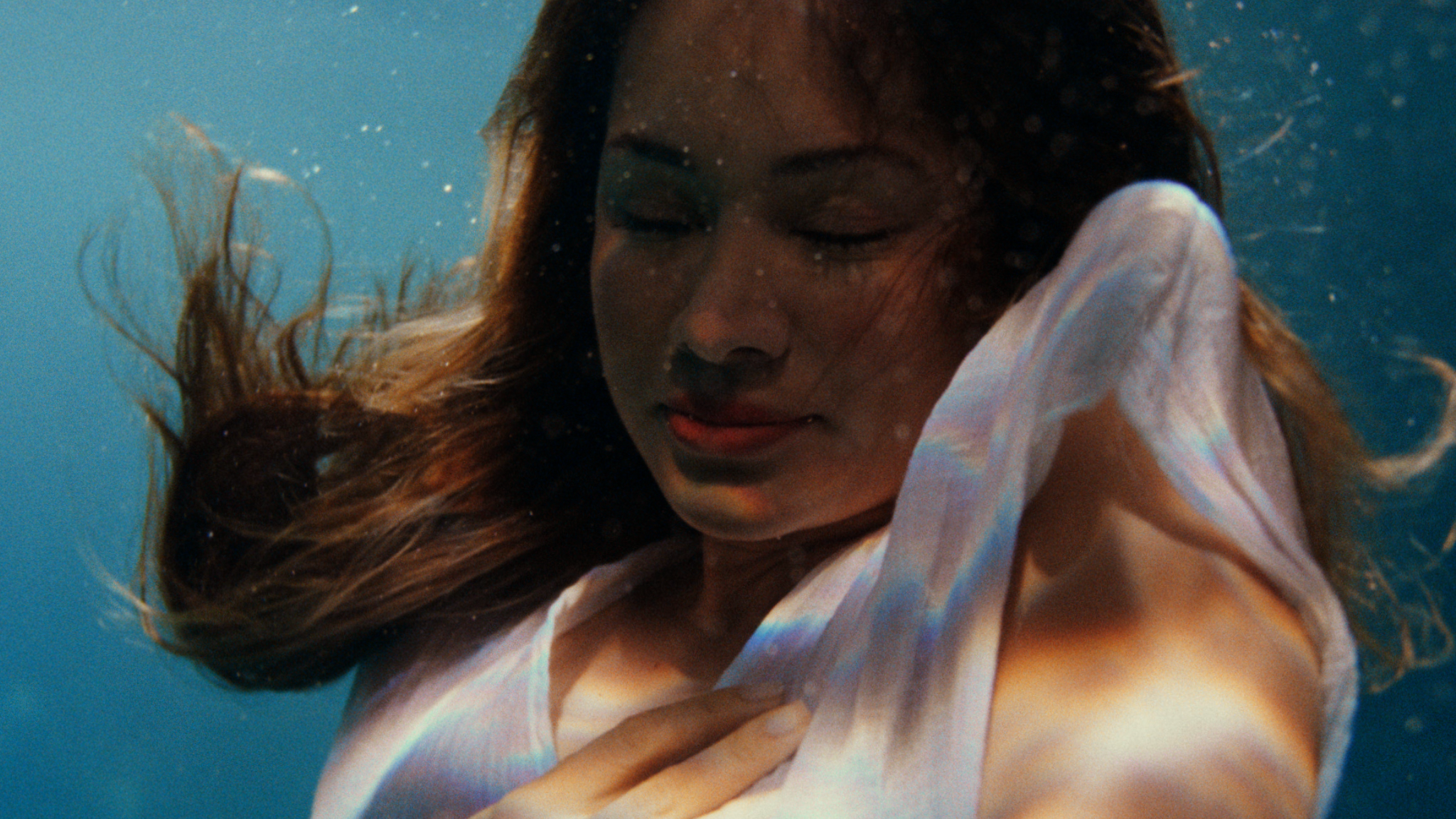 Viviscal_Oceana_0023_Tara-02.png