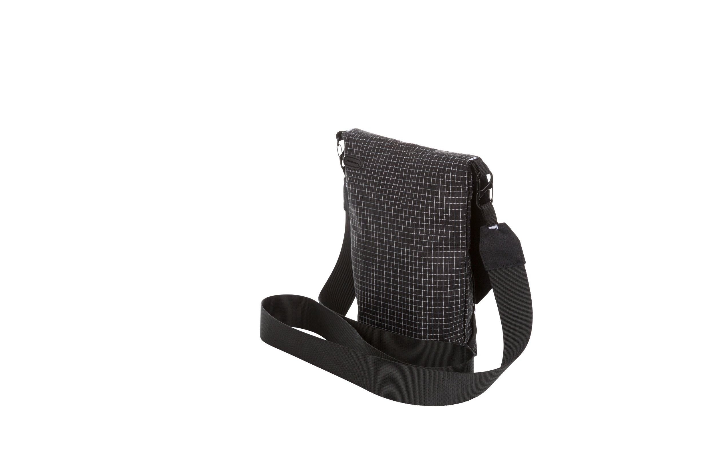 2841-reesie-yappy-hour-tote-008-back-3qtr-right-2022-010.jpg