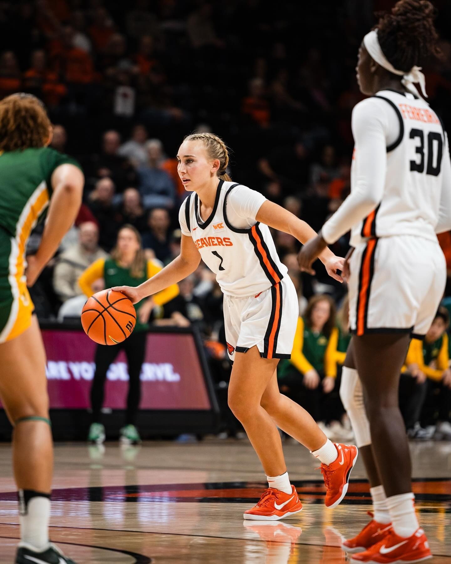 01_Oregon State Beavers basketball uniform project  view 1.jpg