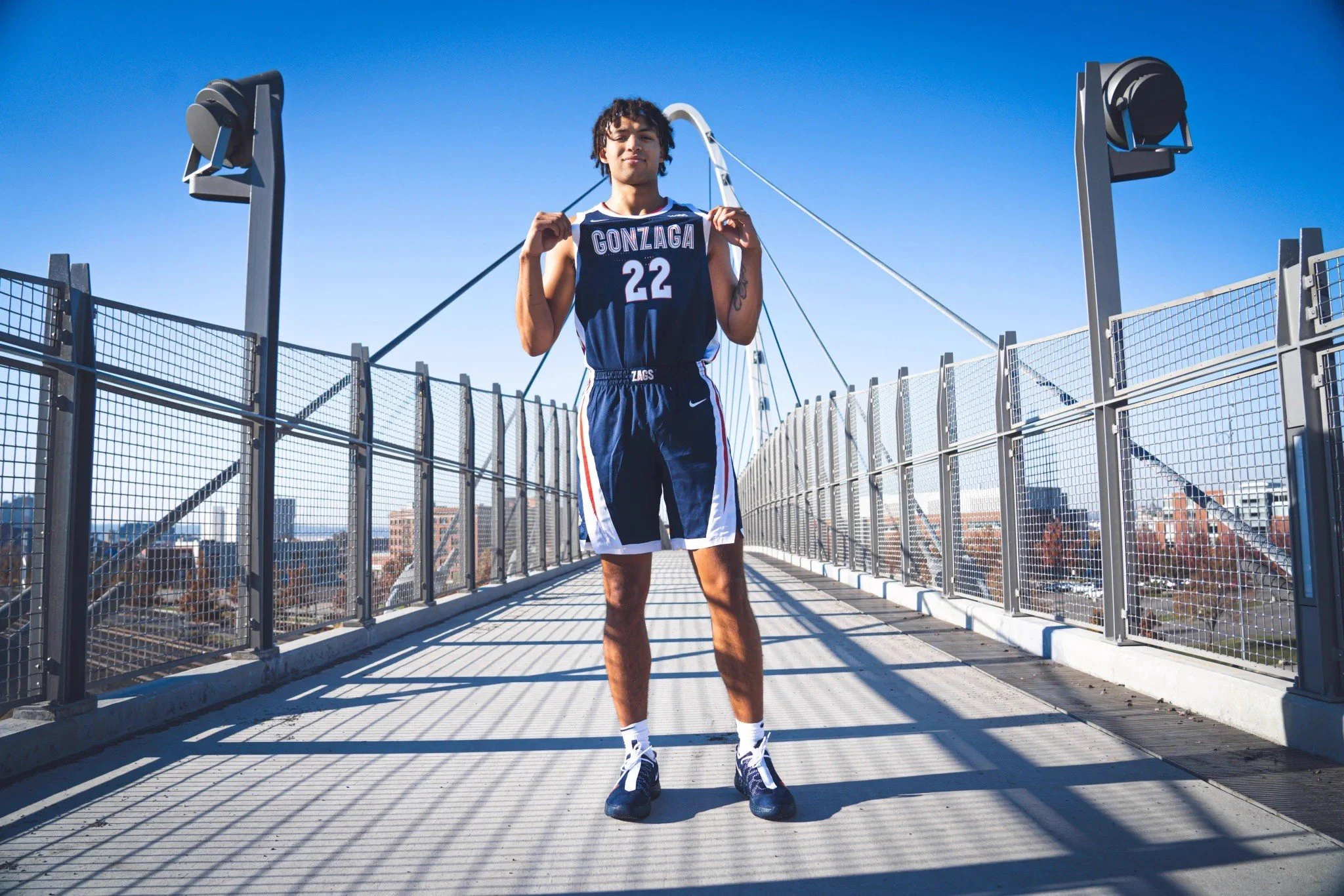 07_Gonzaga Bulldogs basketball uniform project  view 7.jpg