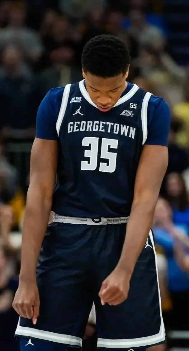 02_Georgetown+Hoyas+basketball+uniform+project++view+2.jpg