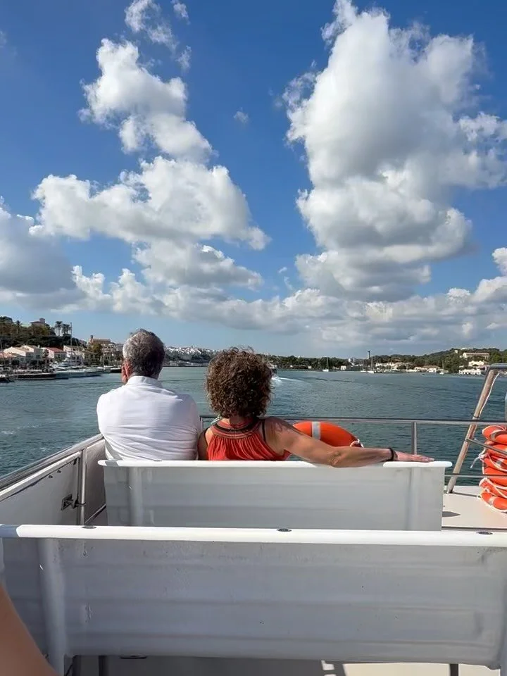 Menorca in the fall 🎧
The sun is more golden, the coves are more empty, and everything just breathes more freely 🥰
#menorca #balearicislands #spaintravels #minorque##