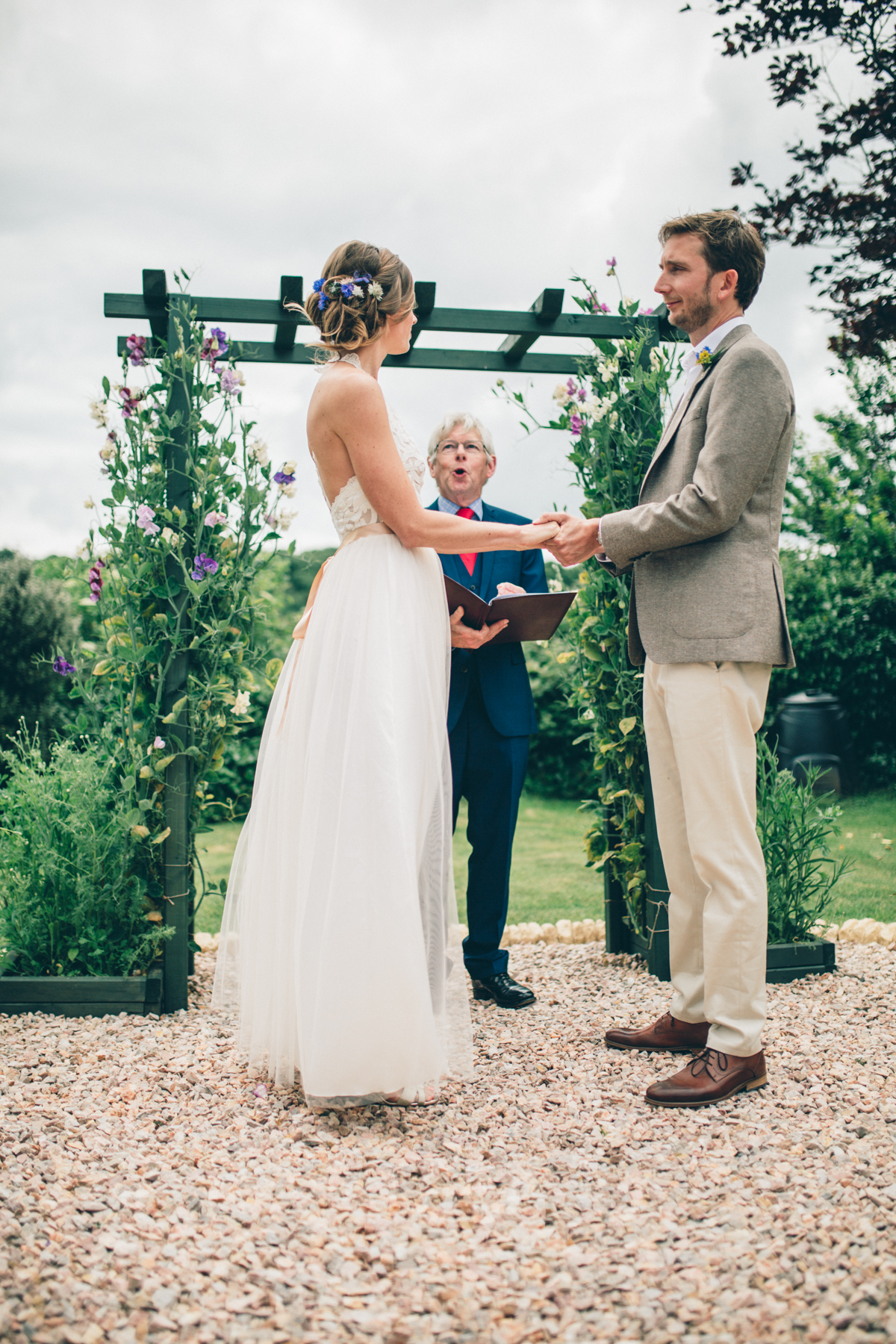 SUZ+MARK SOUTH DEVON VILLAGE GREEN WEDDING LOW-197.jpg