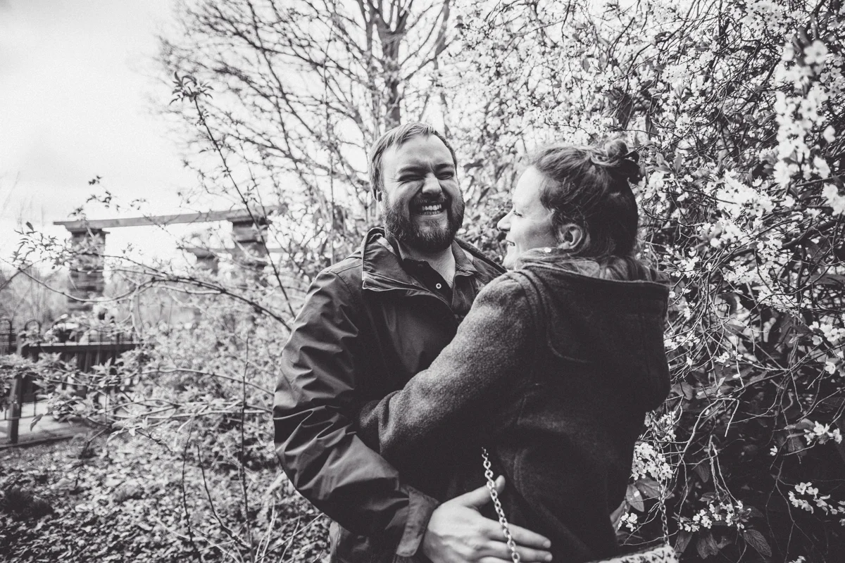 Eve + Dave Horniman Museum Preshoot low NaomiJanePhotography-23.jpg