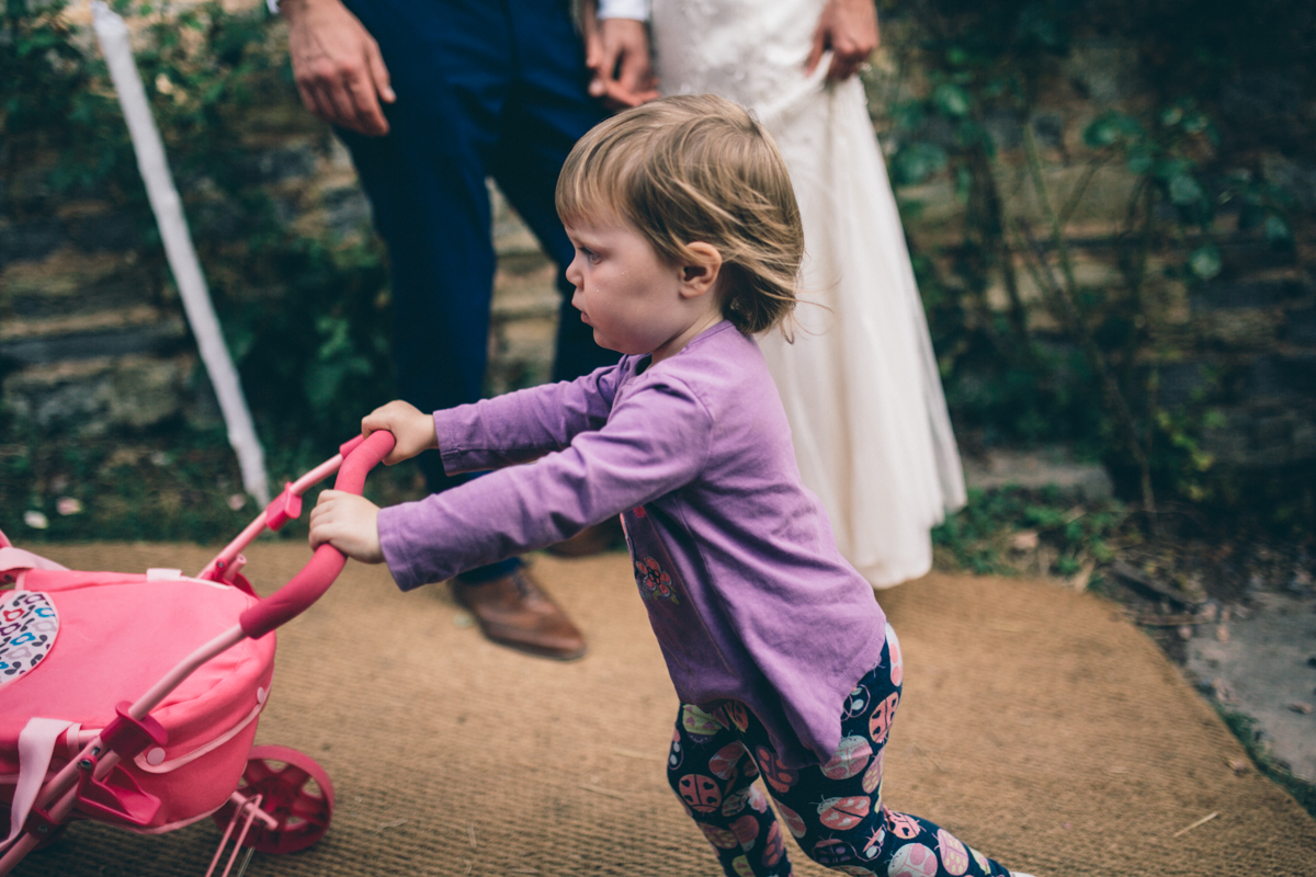 ANNA + SIMON BACK GARDEN RUSTIC WEDDING LOW-466.jpg