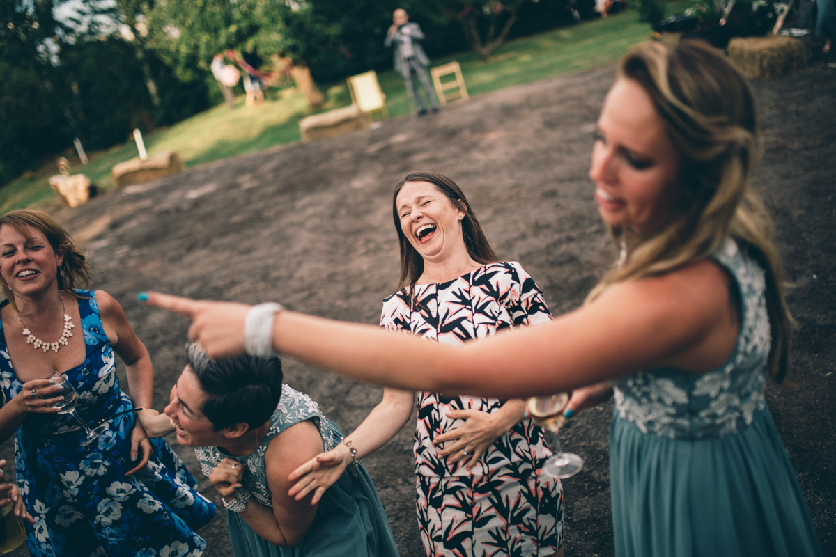 ANNA + SIMON BACK GARDEN RUSTIC WEDDING LOW-609.jpg