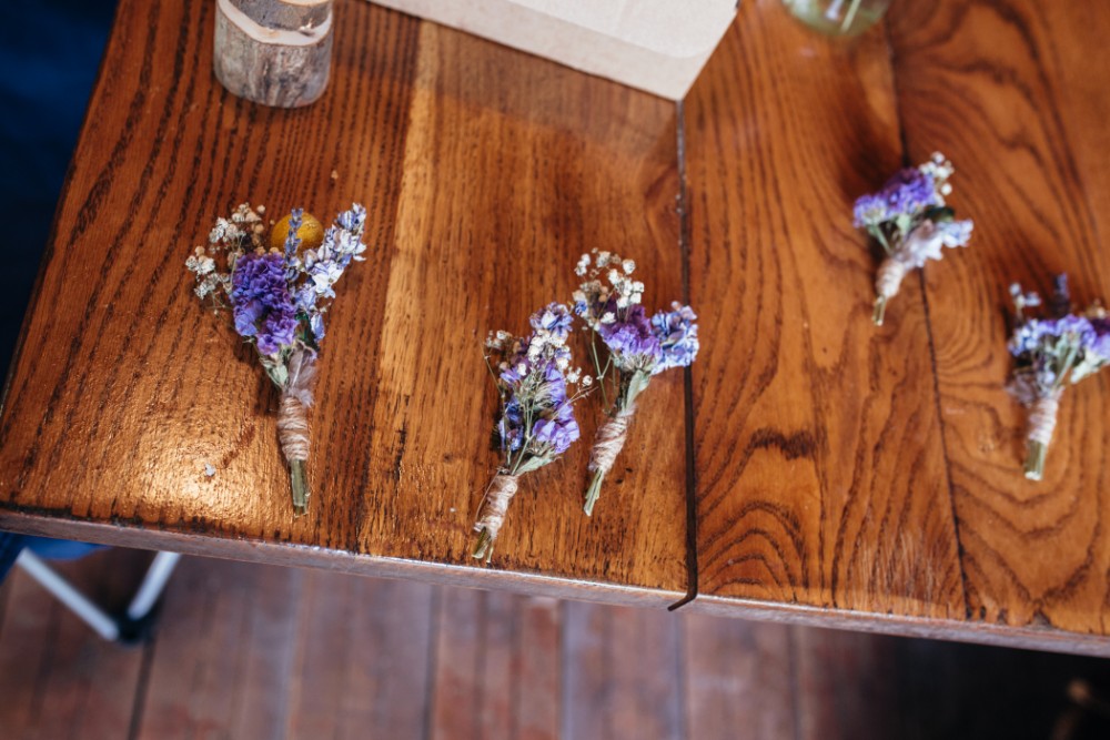 Joe+Lauren Intimate Woodland Handfasting - Naomijanephotography 24.jpg