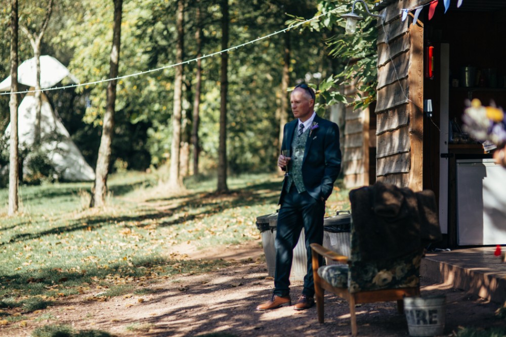 Joe+Lauren Intimate Woodland Handfasting - Naomijanephotography 46.jpg