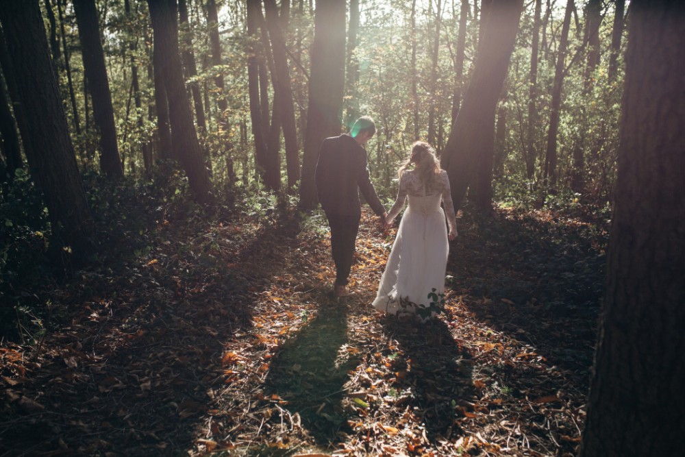 Joe+Lauren Intimate Woodland Handfasting - Naomijanephotography 73.jpg