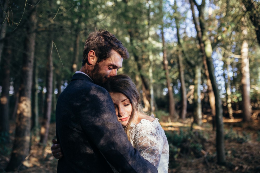 Joe+Lauren Intimate Woodland Handfasting - Naomijanephotography 79.jpg