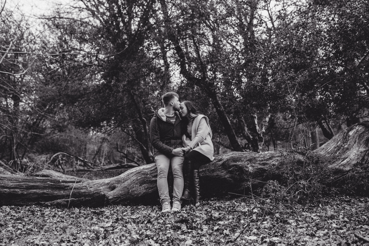 Yasmin + Owen New Forest Pre-Wedding LO Naomijanephotography-10.jpg