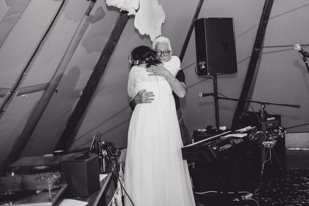 Lizzy + Jack RocknRoll Festival Wedding NaomiJanePhotography-710.jpg