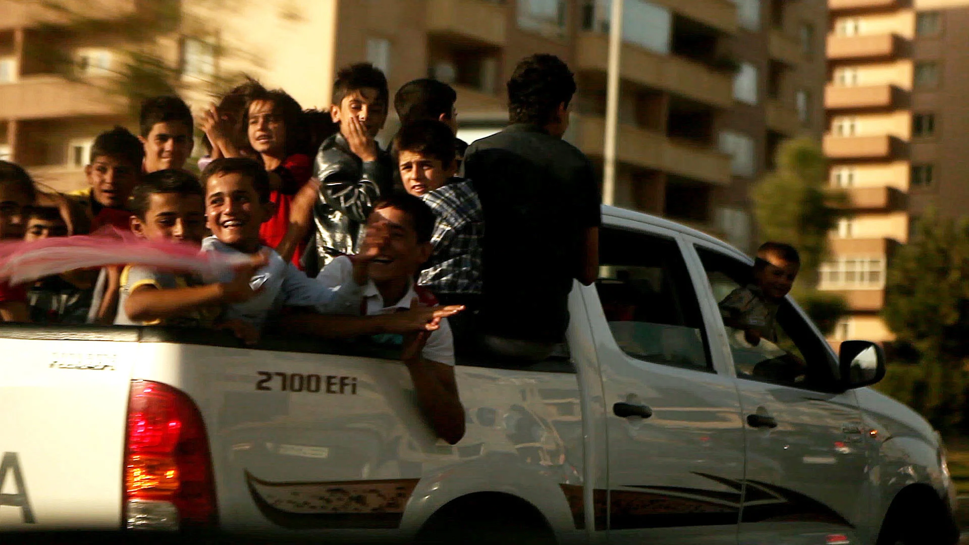 erbil-kurdistan-iraq-ute-party.jpg