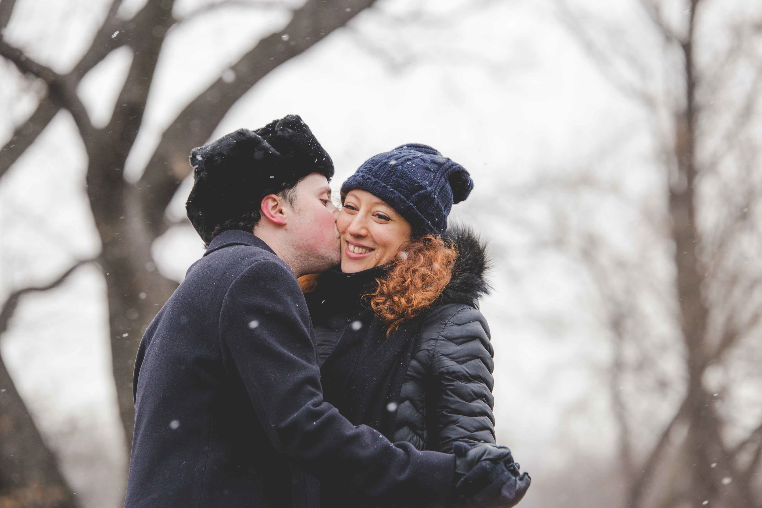 central-park-proposal-engagment-photography-snow-6.jpg