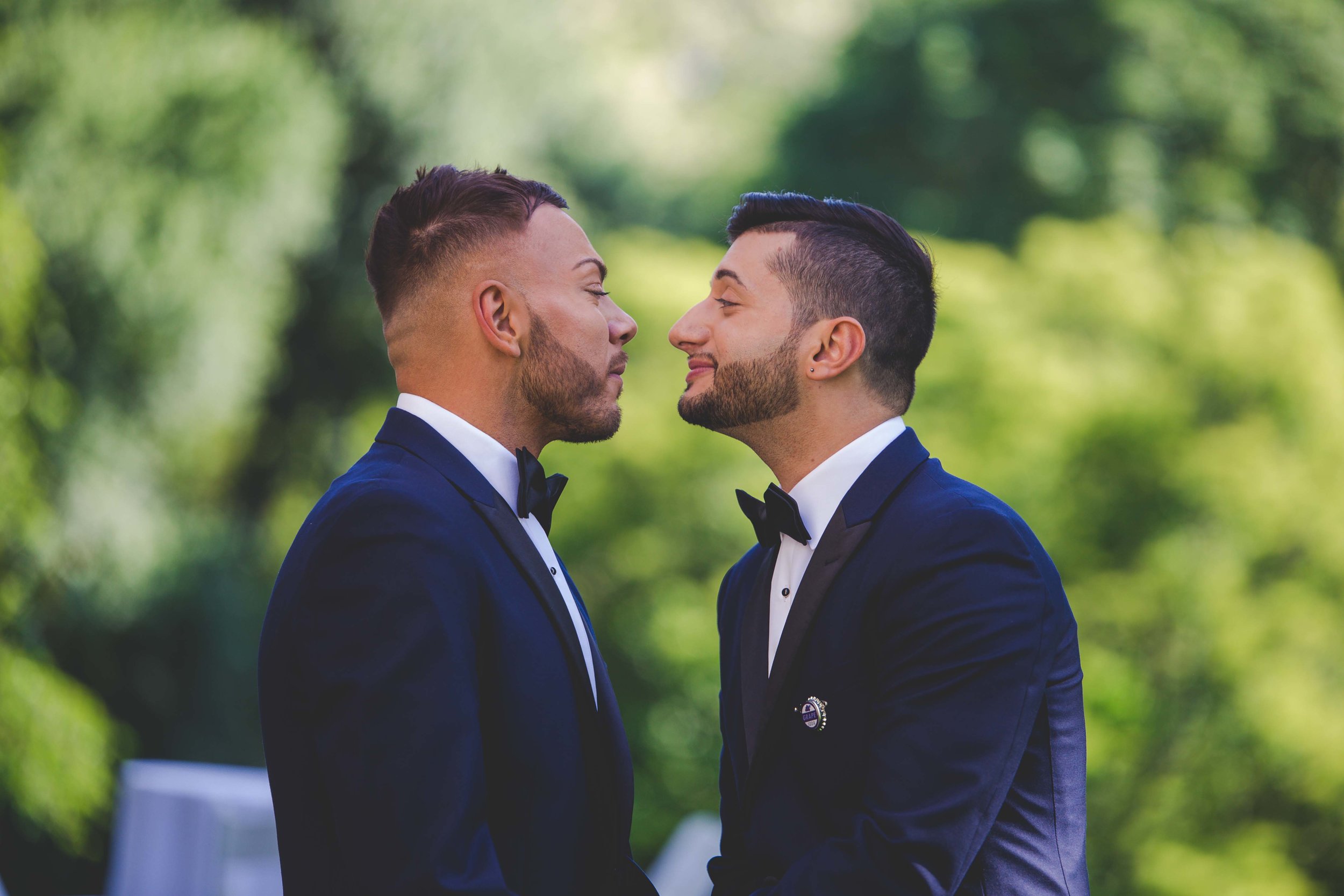 lyndhurst-mansion-amazing-gay-wedding-7.jpg