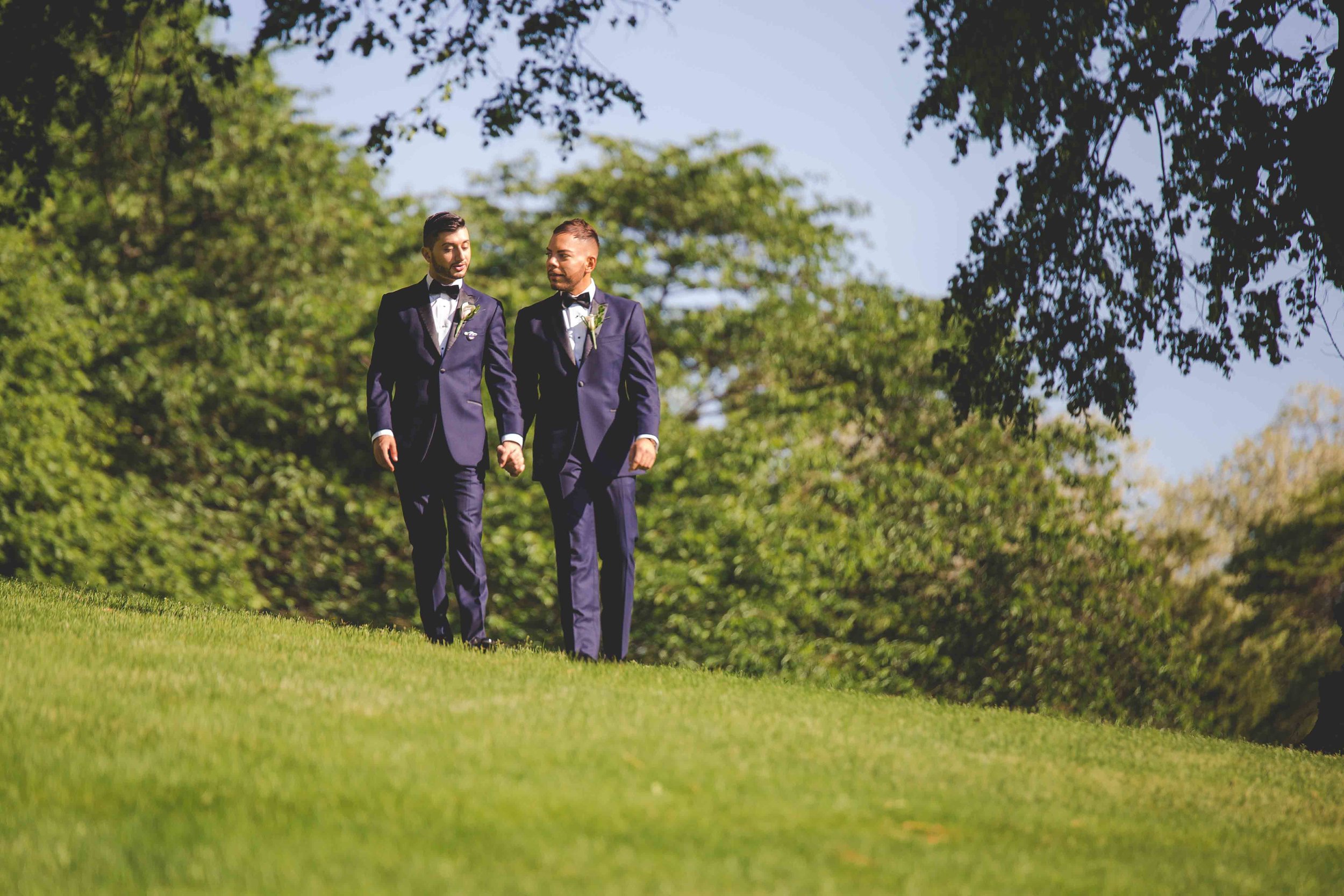 lyndhurst-mansion-amazing-gay-wedding-16.jpg