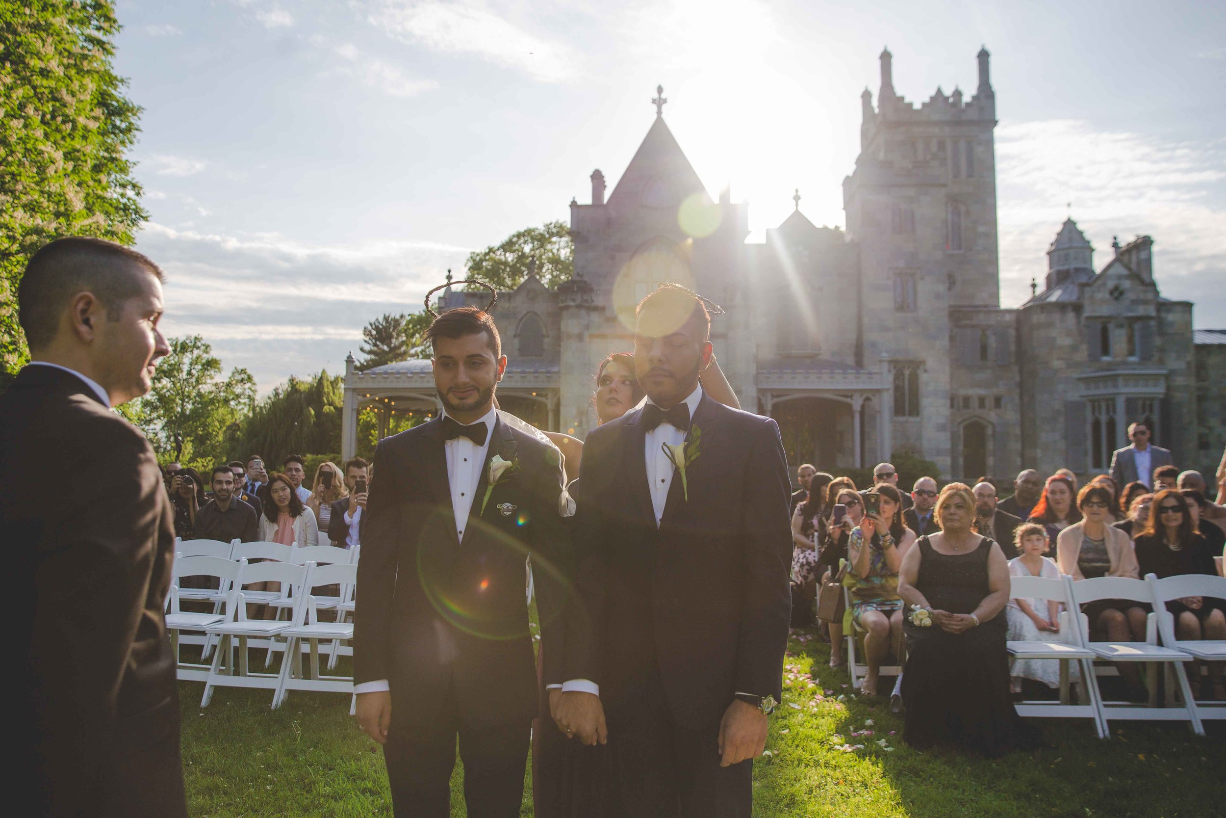lyndhurst-mansion-amazing-gay-wedding-36.jpg