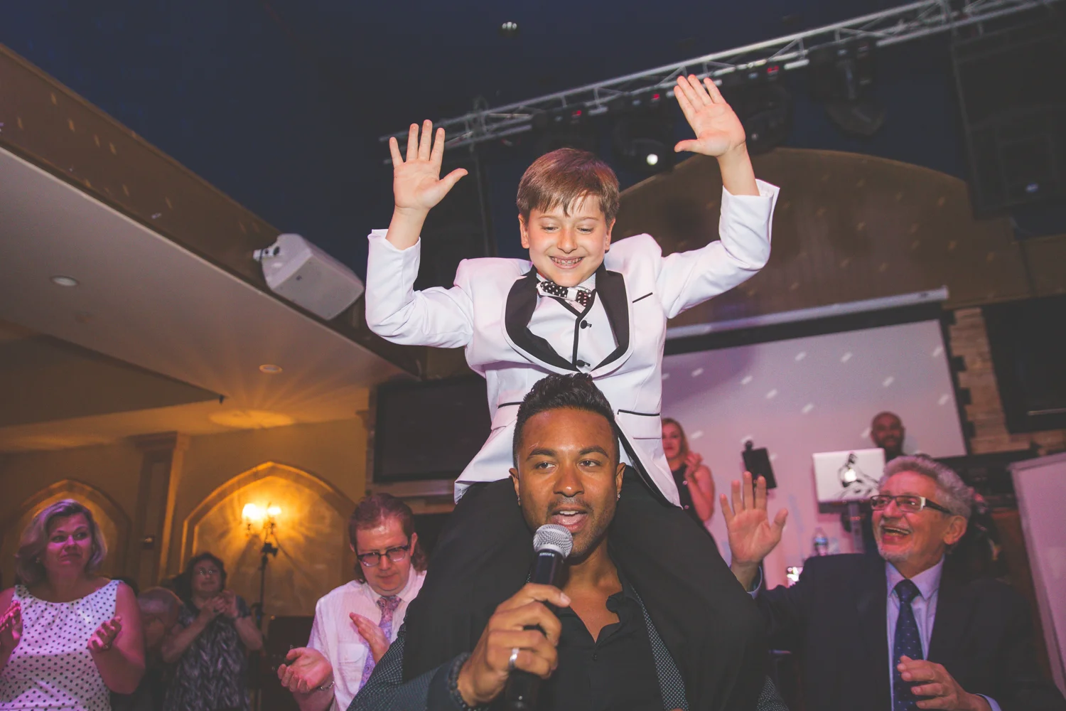 Bar-mitzvah-photographer-skazka-brooklyn-29.jpg