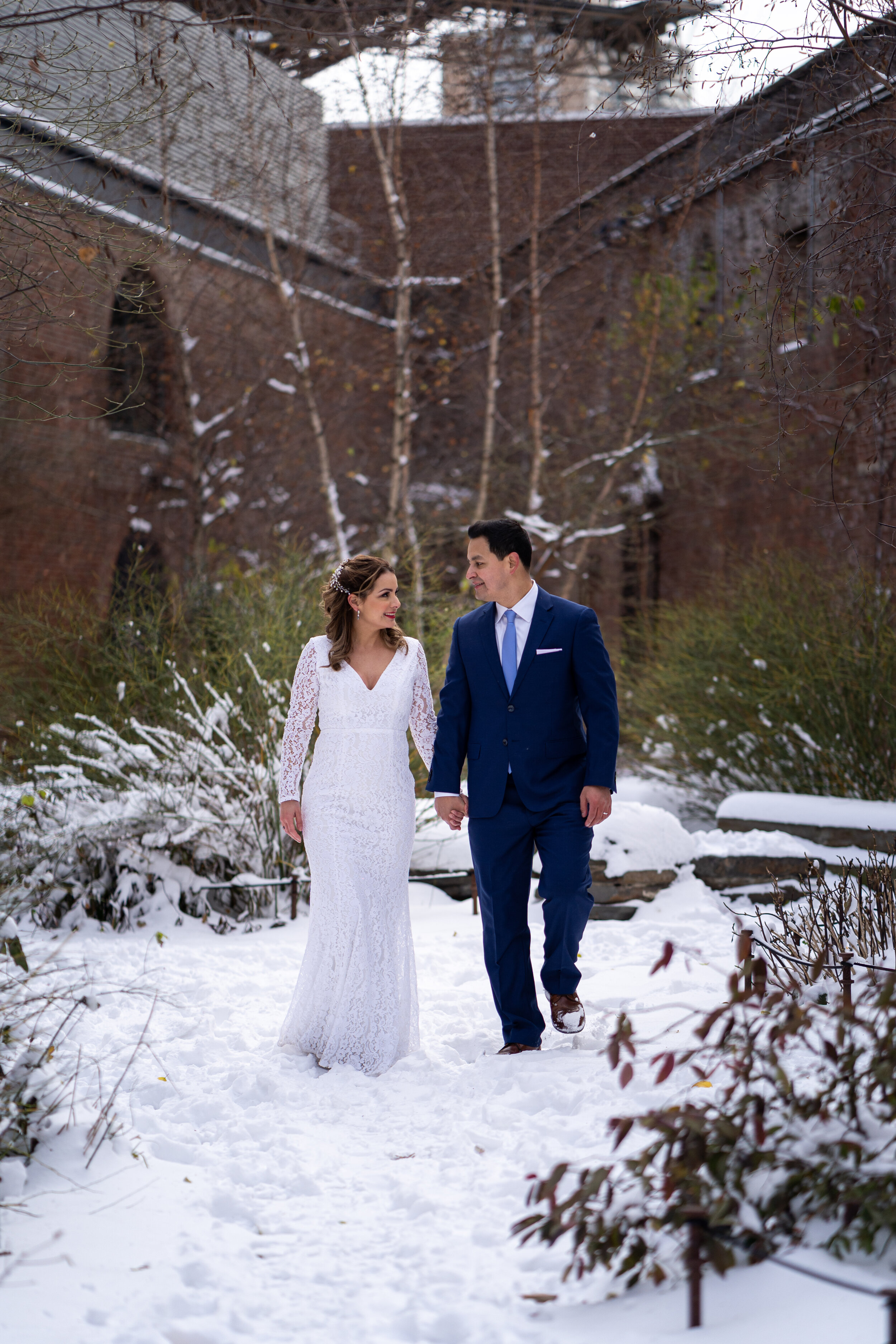 dumbo-brooklyn-snow-elopement-photography