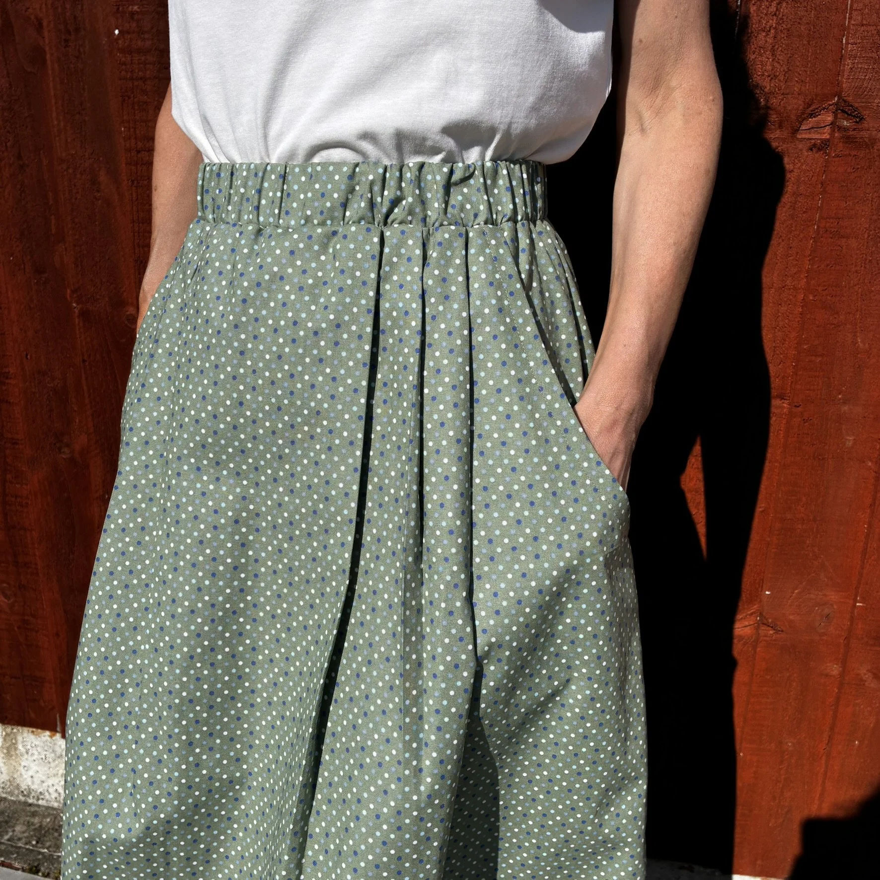 dotty skirt close up 7.jpg