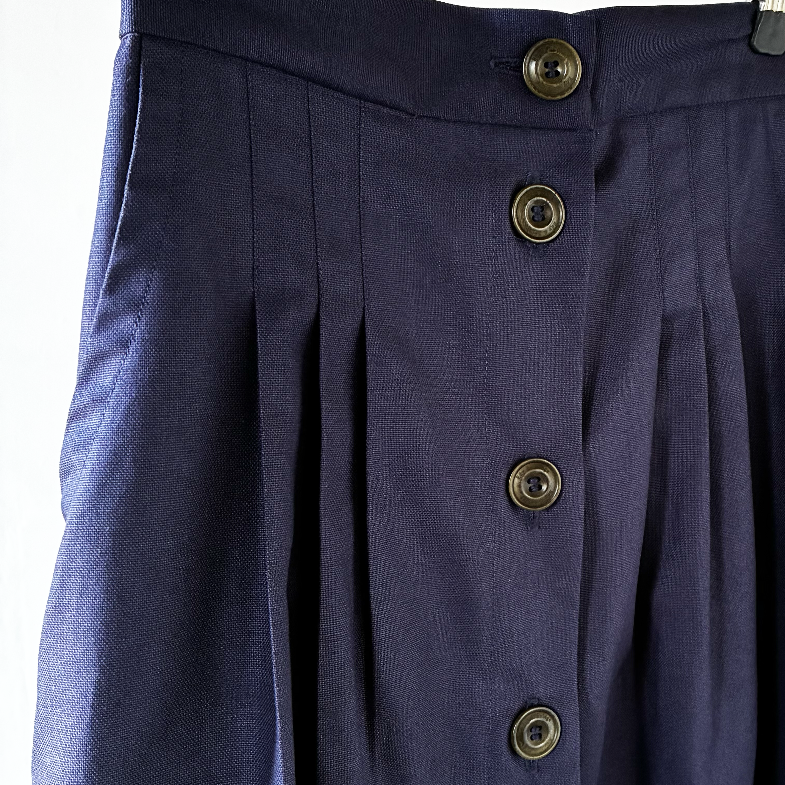 navy skirt 3.png
