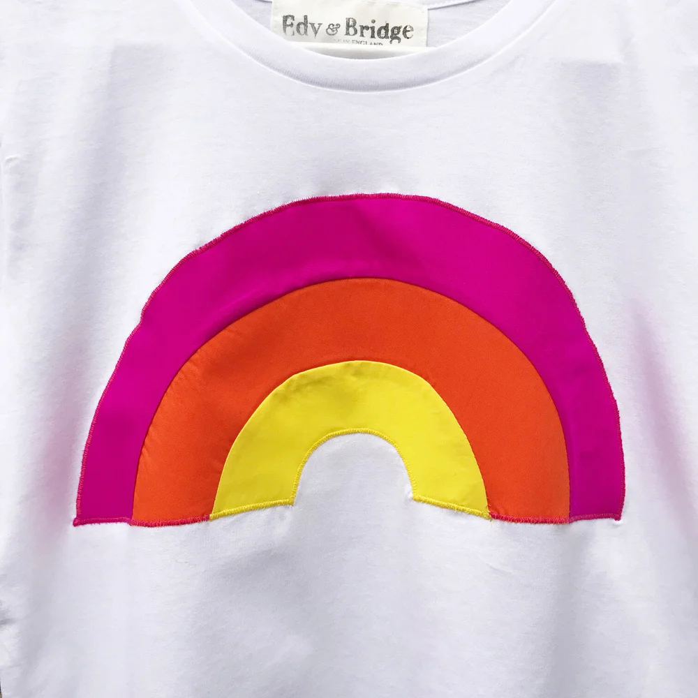 2POOD RAINBOW PERFORMANCE T-SHIRT