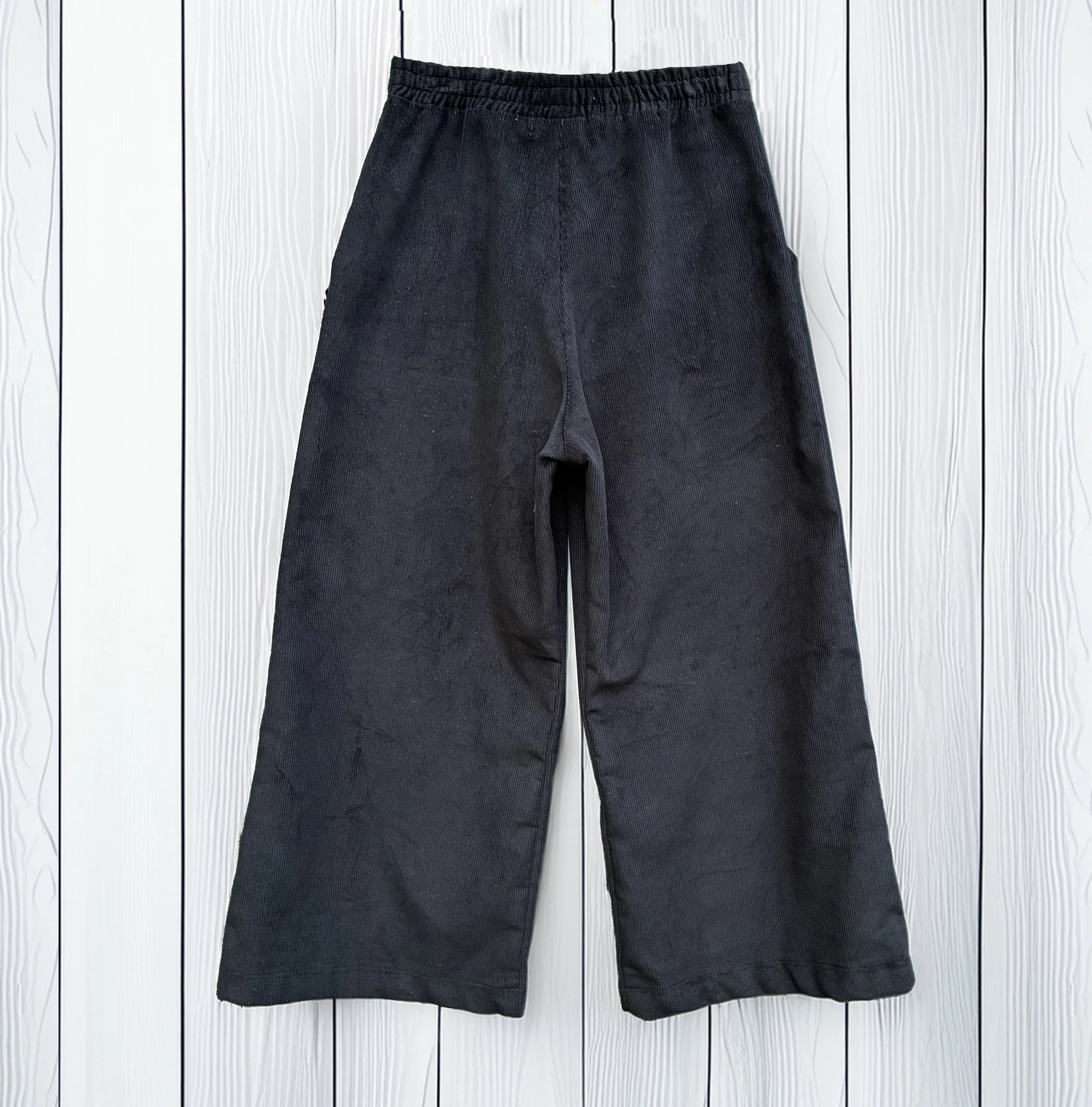 back of black culottes.jpg