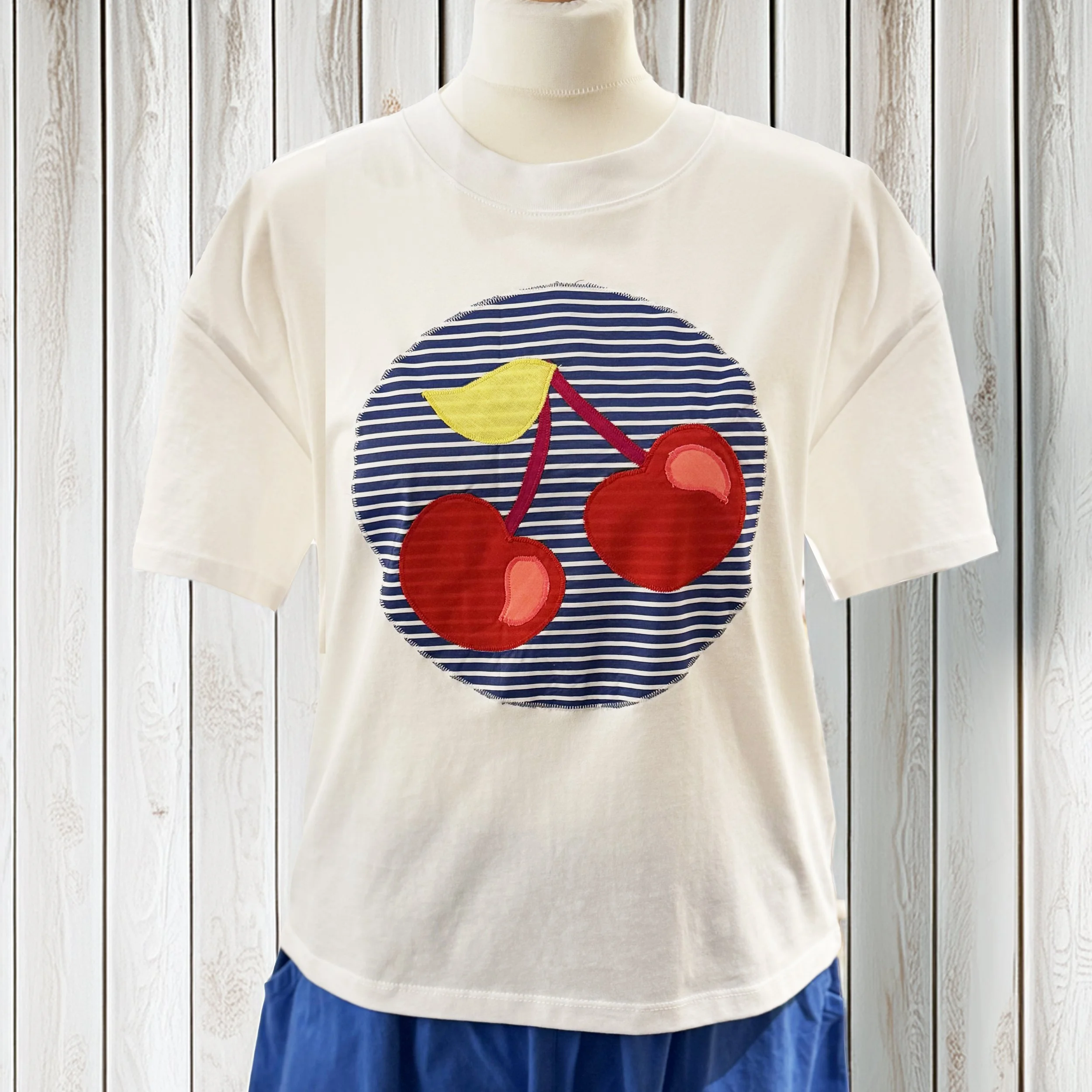 Organic  Cherries T | White
