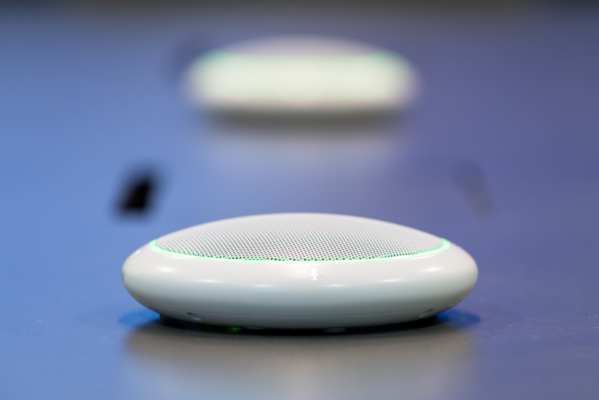 table mic -40.jpg