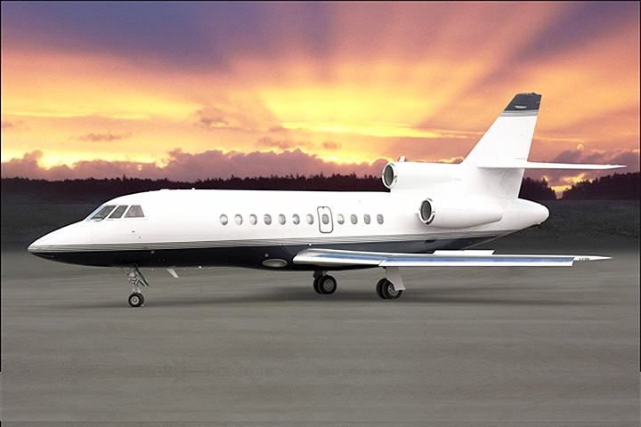 FALCON 900