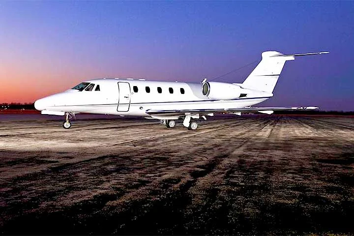 Citation 7 / VII
