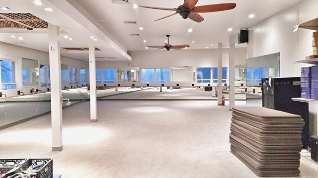 Bridgehampton @exhalespa renovation completed. If you are in the hamptons this is a must go to Barre class!