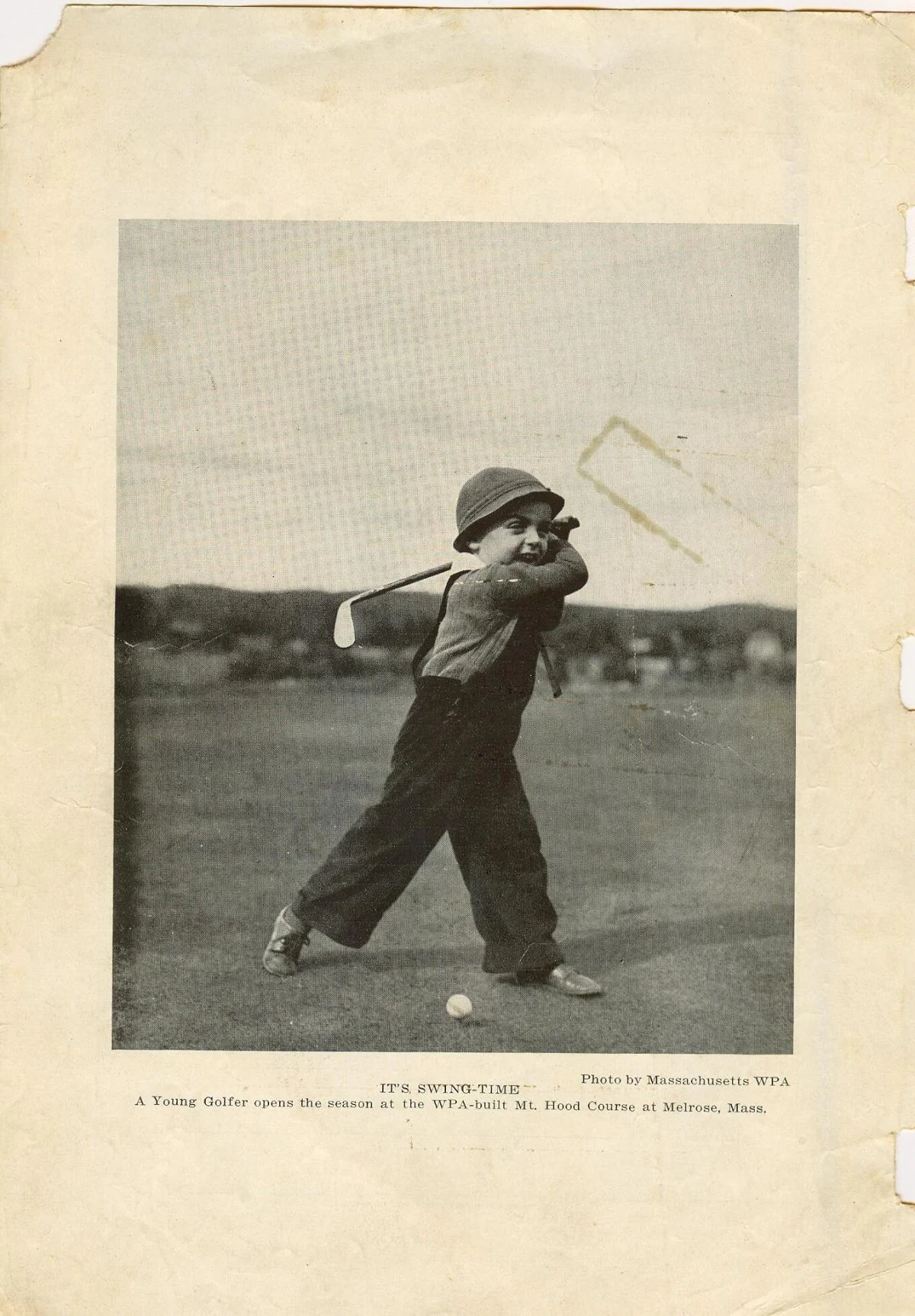 youth playing golf 1930.jpg